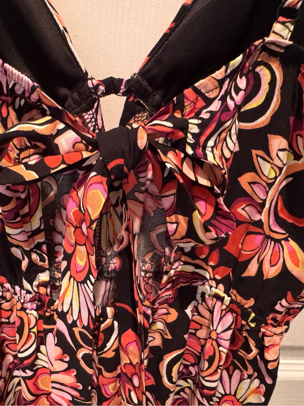 Wish Pink Floral Spaghetti-Strap Maxi Dress on Black - Picture 3 of 8